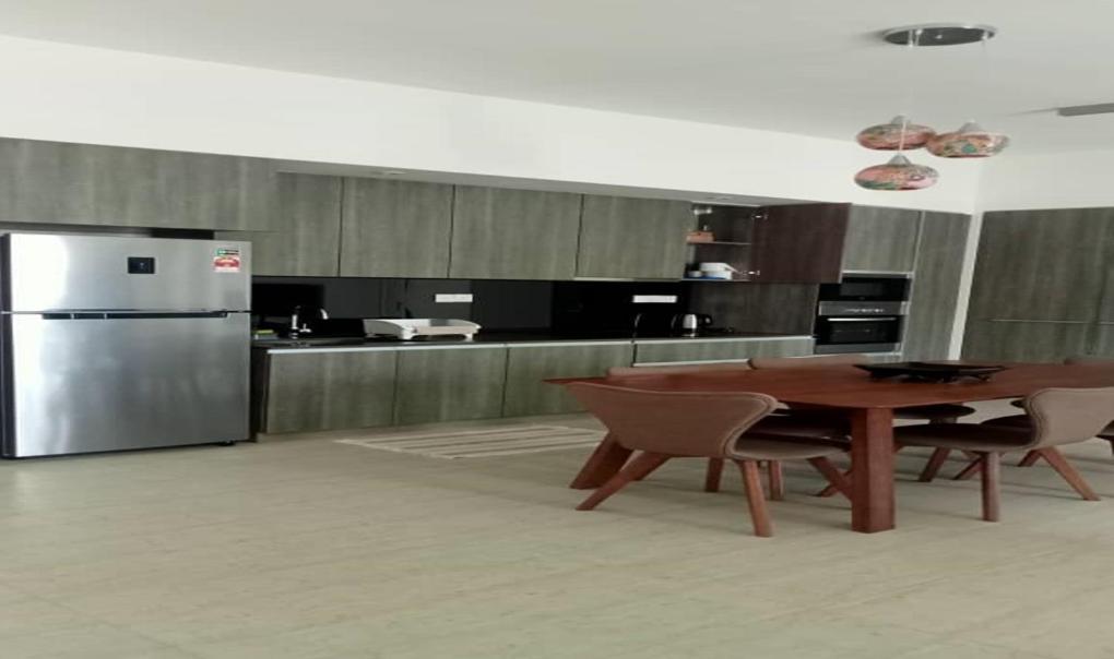 Apartament By The Sea Batu Ferringhi Zewnętrze zdjęcie