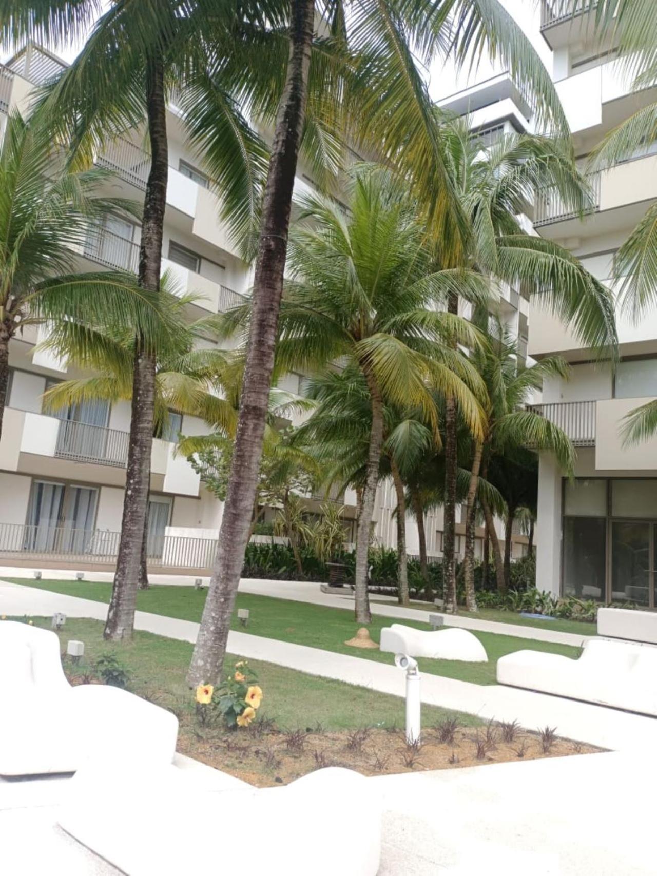 Apartament By The Sea Batu Ferringhi Zewnętrze zdjęcie