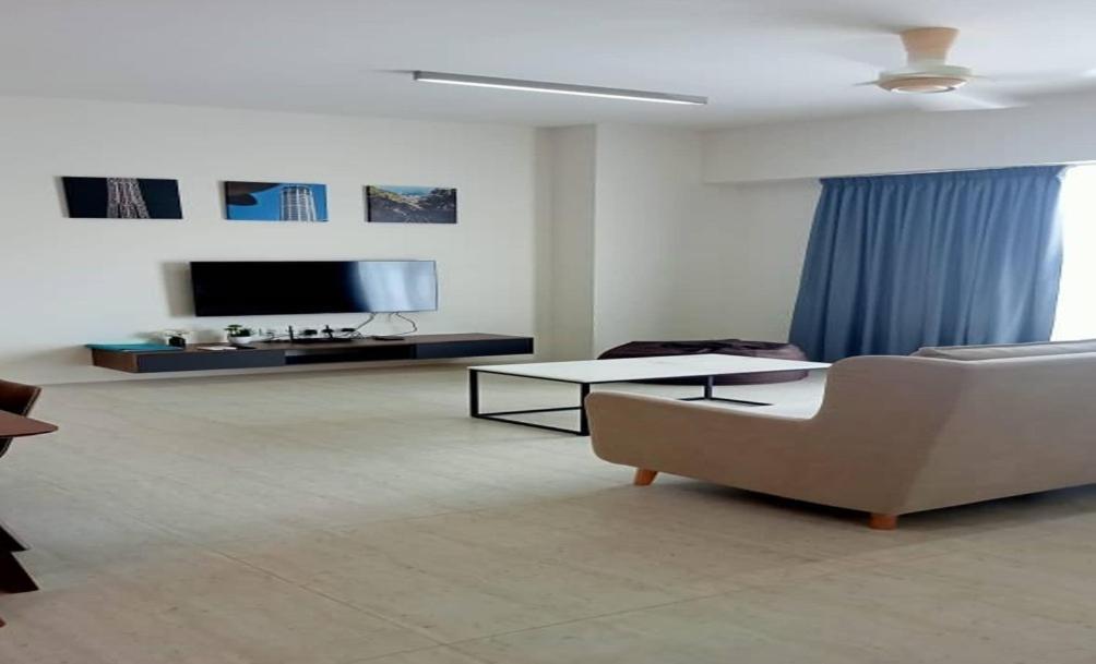 Apartament By The Sea Batu Ferringhi Zewnętrze zdjęcie